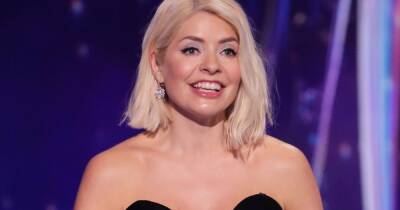 Holly Willoughby - Phillip Schofield - Holly Willoughby forced to pull out of Dancing on Ice after contracting Covid - dailystar.co.uk
