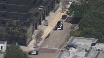 1 shot at Houston office building; police search for suspect - fox29.com - city Houston