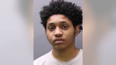 Arrest warrant issued for suspect in Reading shooting that killed two teens - fox29.com - Washington - county Northampton