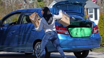 Instacart announces 'fuel surcharge' amid gas price increase - fox29.com