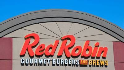 Melinda Crawford - Lawsuit: Man finds semen in Red Robin salad after alleging racism - fox29.com - state Washington - state Maryland - state Oregon - county Valley - state Colorado - county Greenwood - county Spokane - county Multnomah - county Clackamas