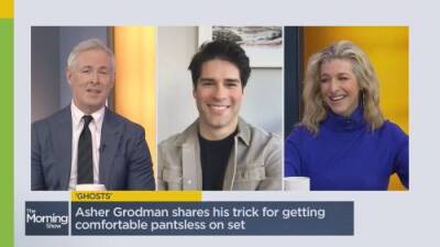 Star of ‘Ghosts’ Asher Grodman chats the hit series and his wacky wardrobe - globalnews.ca