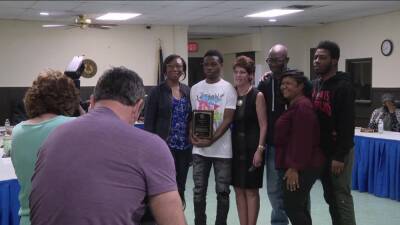 Teen honored who rescued children from frozen pond in Collingdale - fox29.com - state Delaware