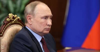 Vladimir Putin - Does Putin have health problems? Four concerns after cancer claims sparked - dailyrecord.co.uk - Britain - Russia