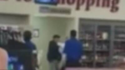 VIDEO: Customer claims he was assaulted by grocery store employees - fox29.com - county San Bernardino