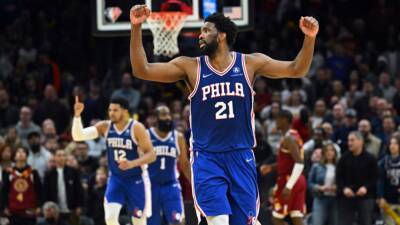 Joel Embiid - Jarrett Allen - Paul Millsap - Embiid scores 44 as Sixers beat Cavs to clinch playoff spot - fox29.com - state Ohio - county Cleveland - county Cavalier - county Stevens - county Lamar