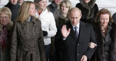 Joe Biden - Vladimir Putin - Sergei Lavrov - Vladimir Putin’s daughters now sanctioned by the U.S. Here’s why - globalnews.ca - Usa - Russia - Ukraine