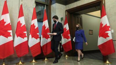 Justin Trudeau - Chrystia Freeland - Canada bans foreign home buyers for two years to cool market - fox29.com - Usa - state California - Canada - Russia - county Ontario - Ukraine - Ottawa, county Ontario