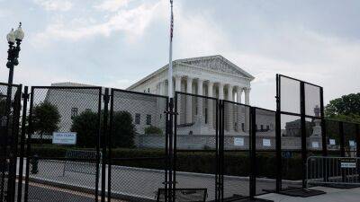 Justice Samuel Alito - Supreme Court again declines to rule in abortion case - fox29.com - Washington