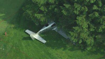 Authorities respond to small plane crash at Pennsylvania golf course - fox29.com - state Pennsylvania - county Chester
