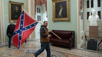 Donald Trump - Justice Brett Kavanaugh - George Floyd - Dad who carried Confederate flag into Capitol during Jan. 6 riot heads to trial - fox29.com - Usa - area District Of Columbia - state Delaware - city Washington - Washington, area District Of Columbia - state New Mexico - city Minneapolis