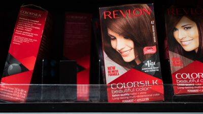 Kylie Jenner - Revlon, beauty icon in crowded market, files for bankruptcy - fox29.com - New York - state Texas - Houston, state Texas