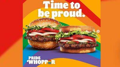 Pride month: Burger King Austria debuts Pride Whopper with same-side buns - fox29.com - Austria - county King - city Vienna
