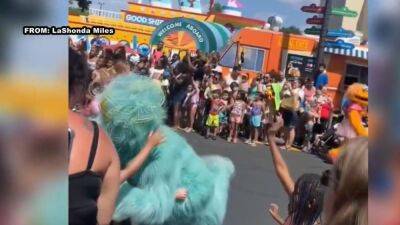 Sesame Place facing discrimination complaints after more videos of children being ignored come to light - fox29.com - state Pennsylvania