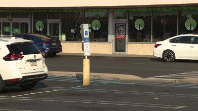 Elderly woman says her keys were swiped by car thief outside Philadelphia dollar store - fox29.com