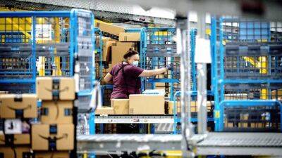 Patrick T.Fallon - Amazon announces policy shift for off-duty workers that could impact union efforts - fox29.com - state California - state New York - county Island - state Alabama - city Burbank, state California - city Staten Island, state New York - city Bessemer, state Alabama
