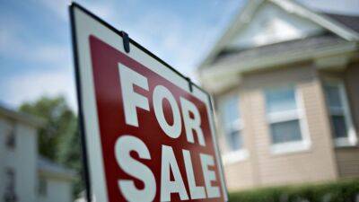 Daniel Acker - Median U.S. home price exceeds $400K for 1st time, report finds - fox29.com - Usa - Washington