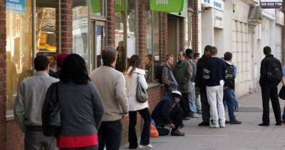 More unemployment next year than in pandemic, experts predict, as inflation set to top 13 percent this year - manchestereveningnews.co.uk - Britain - city Manchester
