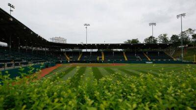 Spencer Cox - Little Leaguer severely hurt after falling out of bunk bed while away at World Series - fox29.com - state Pennsylvania - state Ohio - state Utah - county Salt Lake - state Michigan - county Howard - city Williamsport, state Pennsylvania