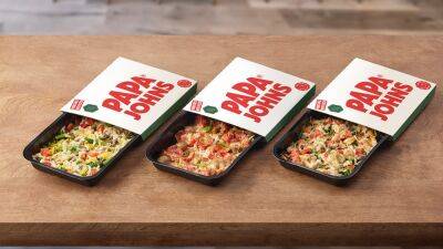 Goodbye crust: Papa Johns unveils pizza in a bowl - fox29.com - Italy - Los Angeles - Mexico