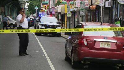 Police: Man shot twice in Frankford dies after being driven to hospital - fox29.com - city Philadelphia