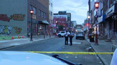 Jefferson Hospital - Police: 8 people involved in fight that erupted into shooting on street in Chinatown - fox29.com - city Chinatown