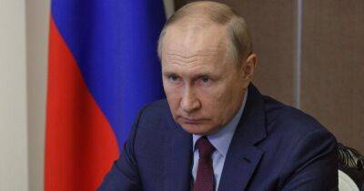 Vladimir Putin - Putin's health 'sharply deteriorating' and he 'can't attend meetings', say insiders - dailystar.co.uk - Russia - Ukraine - city Kherson - region Kharkiv