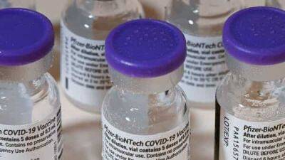 Albert Bourla - Ugur Sahin - Pfizer seeks OK of updated bivalent Covid-19 vaccine booster for fall - livemint.com - India