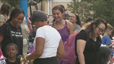 Nebinger School holds meet and greet celebration days ahead of first day - fox29.com