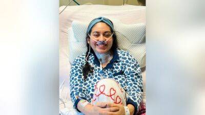North Texas - North Texas mom goes home after 370 days in the hospital with COVID-19 - fox29.com - state Texas
