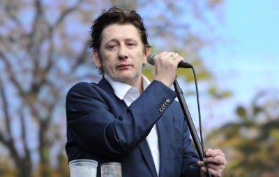 Shane Macgowan - Happy New-Year - The Pogues’ Shane MacGowan prays for “peace and love” as he shares health update from hospital - nme.com - county Clarke