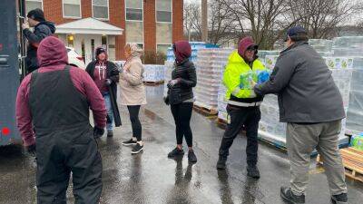 Pete Buttigieg - Amazon donates over 1,400 cases of water to residents of East Palestine, Ohio - fox29.com - state Pennsylvania - state Ohio - Palestine - city Pittsburgh - county Cleveland