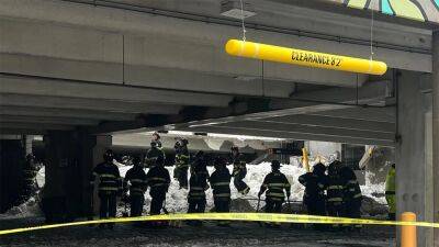 Bayshore parking garage collapse, emergency personnel on scene - fox29.com - Washington