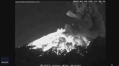 Video shows violent eruption of Mexico's Popocatepetl volcano - fox29.com - Mexico - city San Salvador