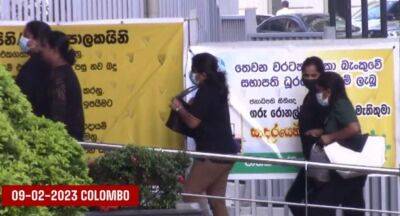 Bankers in Black against unjust tax policy - newsfirst.lk