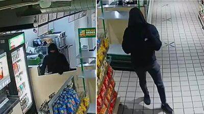 Suspects sought in armed robbery of Subway restaurant located on Temple University's campus - fox29.com