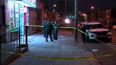 Police investigate the fatal shooting of a man outside a West Philadelphia convenience store - fox29.com