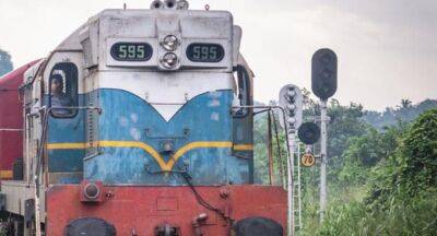 NO leave for railways workers - newsfirst.lk - Sri Lanka