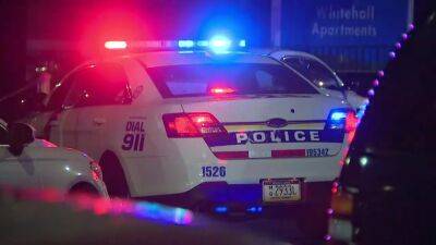 Shots fired as off-duty officer thwarts own car robbery in Philadelphia neighborhood - fox29.com - city Philadelphia