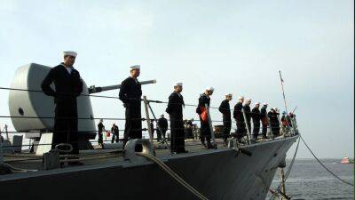 US Navy deploys more chaplains for suicide prevention - fox29.com - Usa - state Virginia - county Norfolk - county Barry