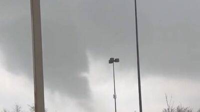 Tornado slams Little Rock, Arkansas; widespread damage reported - fox29.com - state Illinois - state Arkansas - state Iowa - state Oklahoma - county Rock - city Little Rock, state Arkansas - county Pulaski