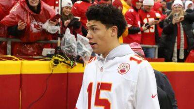 Patrick Mahomes - Jackson Mahomes under investigation for alleged assault, forcibly kissing bar owner - fox29.com - New York - county Park - state Kansas - county Patrick - city Jacksonville - city Overland Park, state Kansas