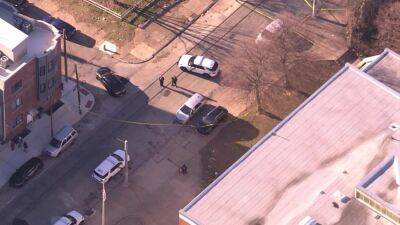 Police: Man, 21, injured in shooting near West Philadelphia elementary school - fox29.com