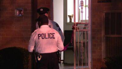 Police: Woman, 5-year-old girl found stabbing inside North Philadelphia home - fox29.com