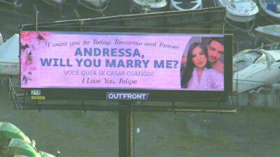 Would you say yes? Man proposes with billboard on I-95 in Philadelphia - fox29.com - city Philadelphia