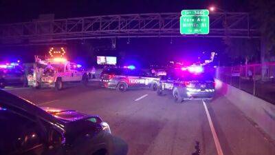 South Philadelphia - Scott Small - Ford Suv - Shooting at FDR Park leads to wrong-way chase, crash on I-76 West in South Philadelphia, police say - fox29.com - county Park