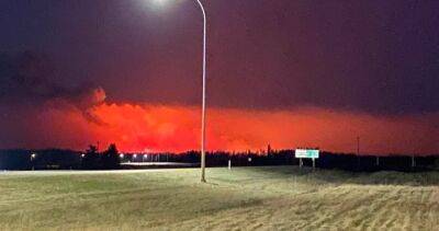 Alberta Emergency Alert - Wildfires prompts mandatory evacuations of Entwistle, Evansburg west of Edmonton - globalnews.ca - county Yellowhead