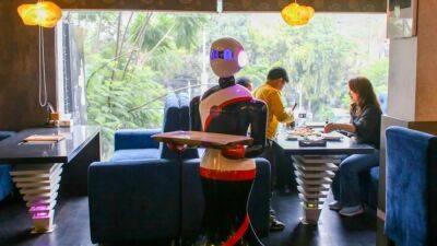 Are robot waiters the future? Some in restaurant industry think so - fox29.com - Nepal - city Boston - city Houston - county Reynolds - city Kathmandu, Nepal