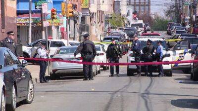 Man critical after he is shot in the back on Kensington street, police say - fox29.com - city Philadelphia
