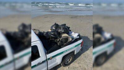 25-mile string of trash on North Carolina beaches may be from Navy ship - fox29.com - state North Carolina - state Hawaii
